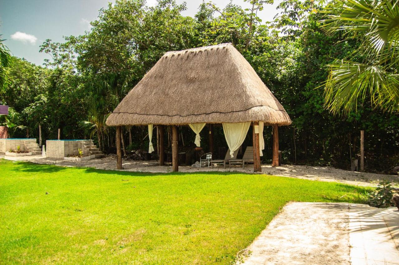 Cancun Tennis Inn Exterior photo